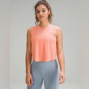 NWT Lululemon Sculpt Cropped Tank Top